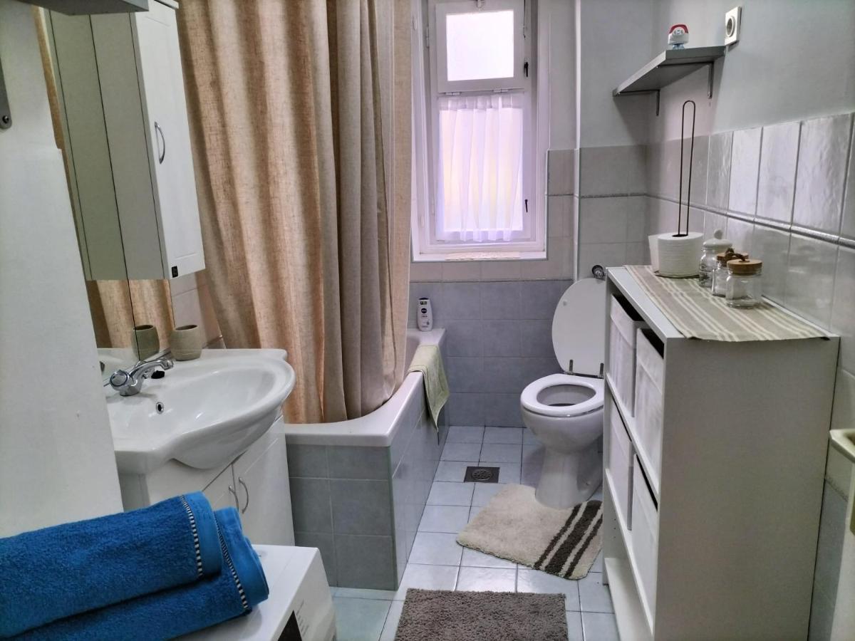 Apartman Lulu Apartment Рийека Екстериор снимка